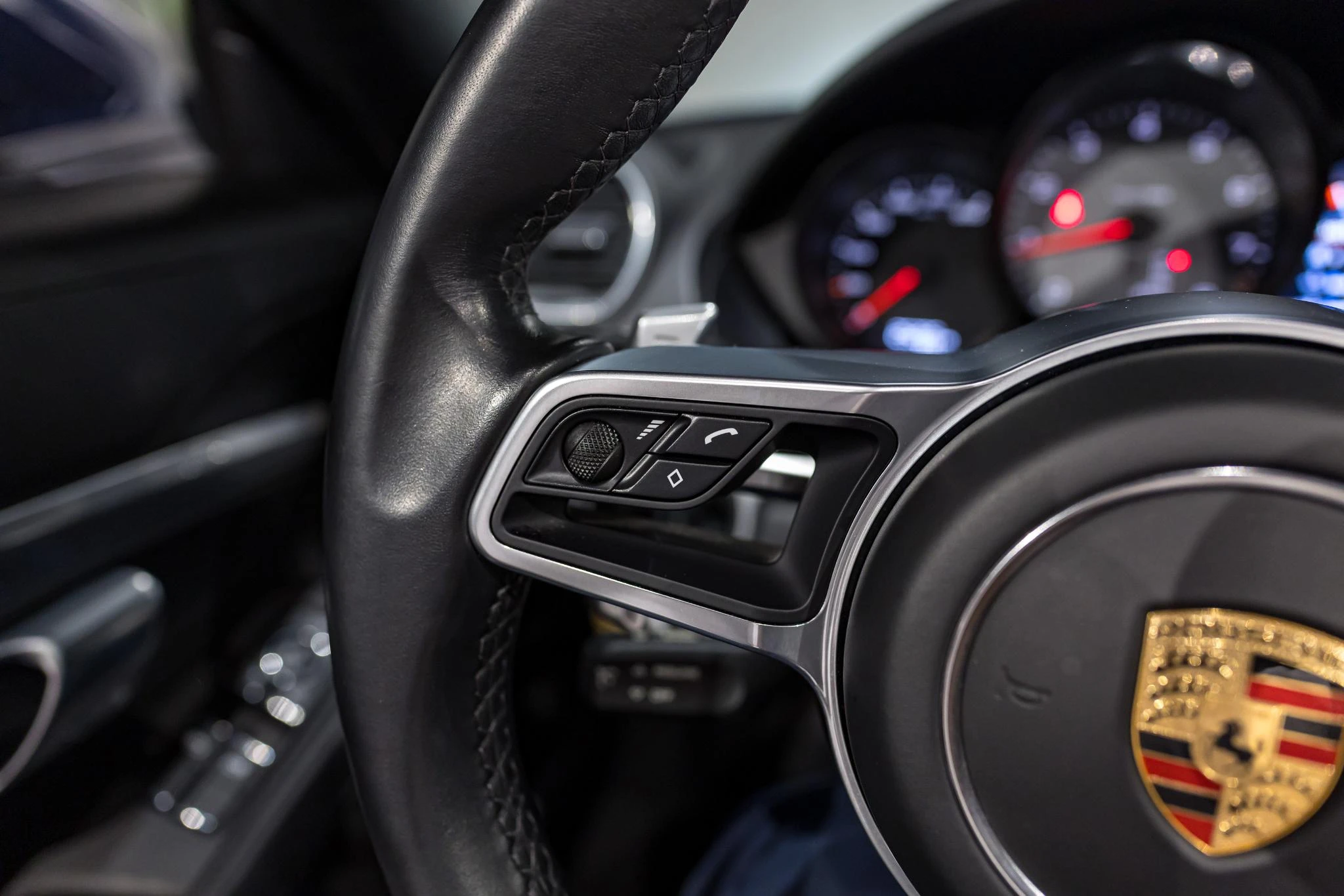 Porsche-718-image-26