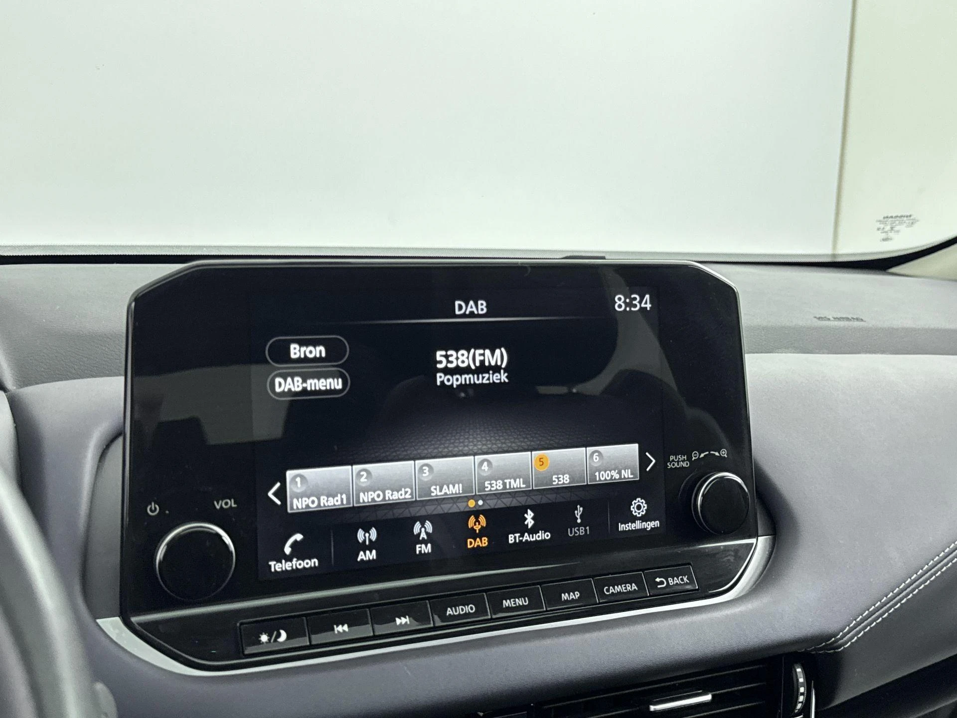 Nissan-QASHQAI-image-6