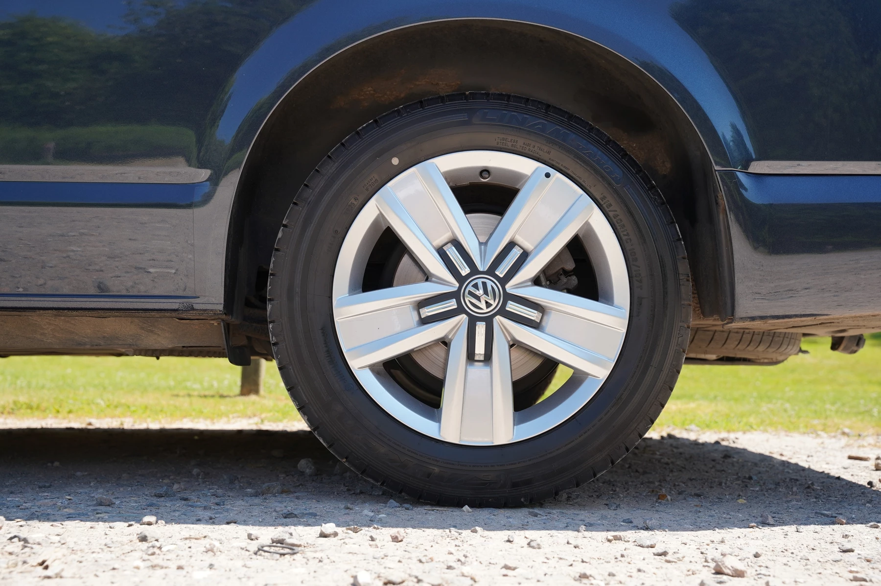 Volkswagen-California-image-15