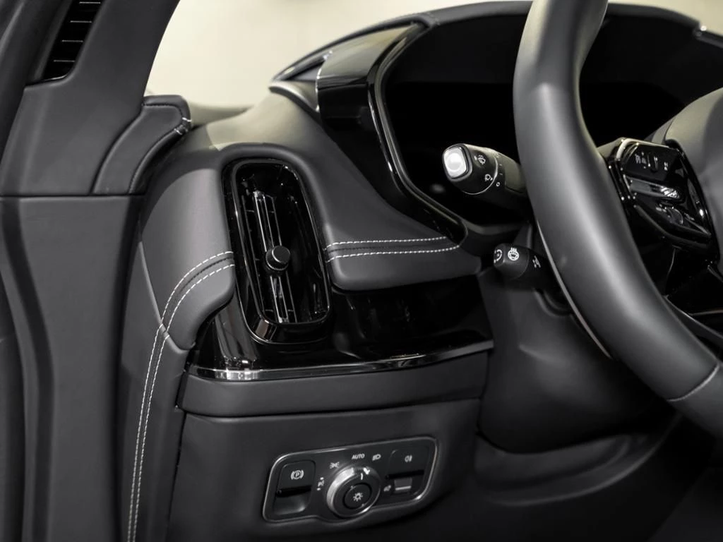Aston Martin DBX 707 Aston Martin Hamburg
