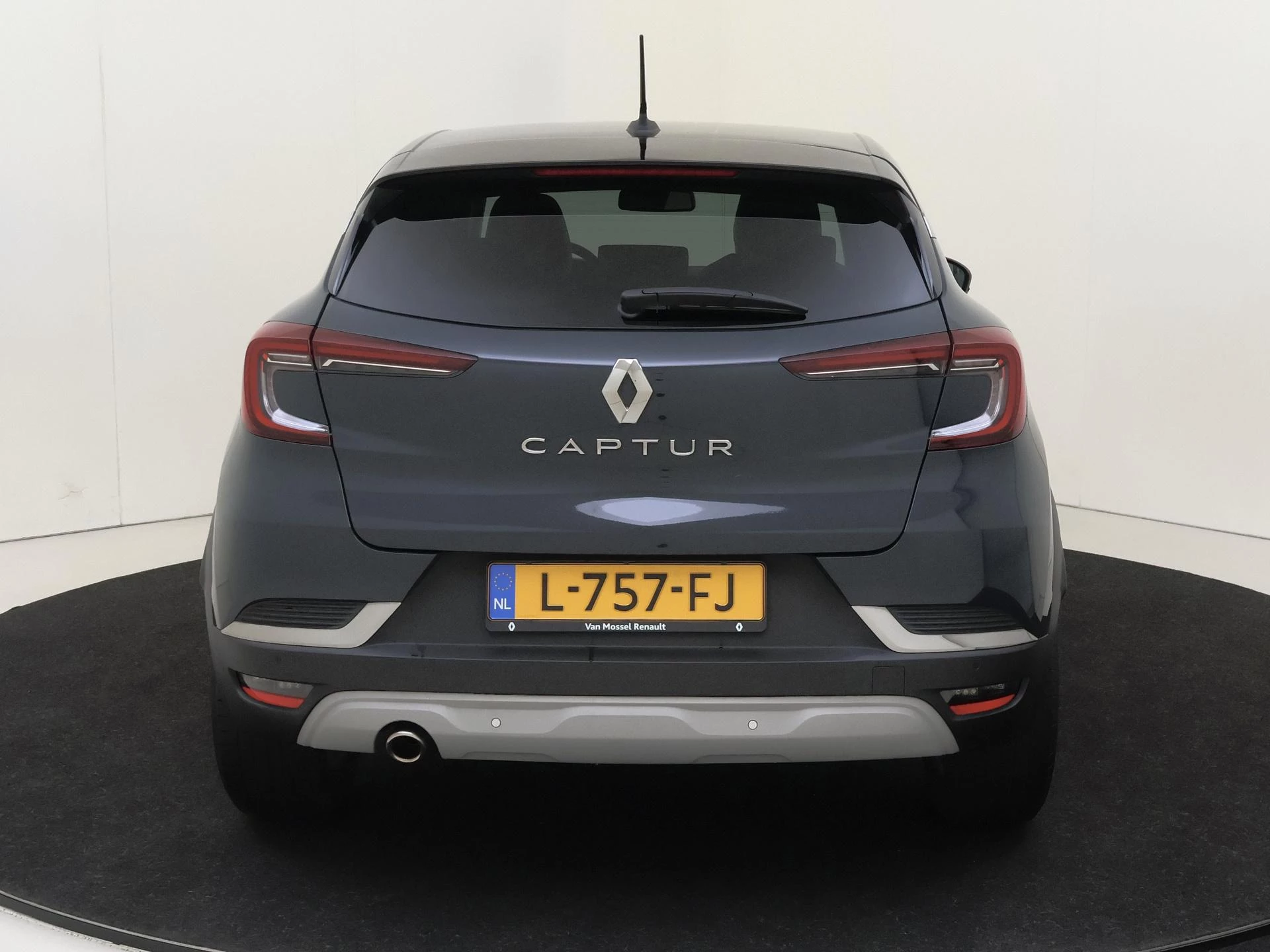 Renault-Captur-image-8