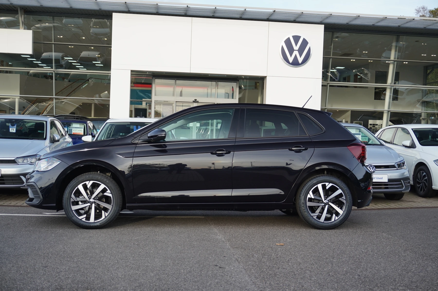 Volkswagen-Polo-image-15