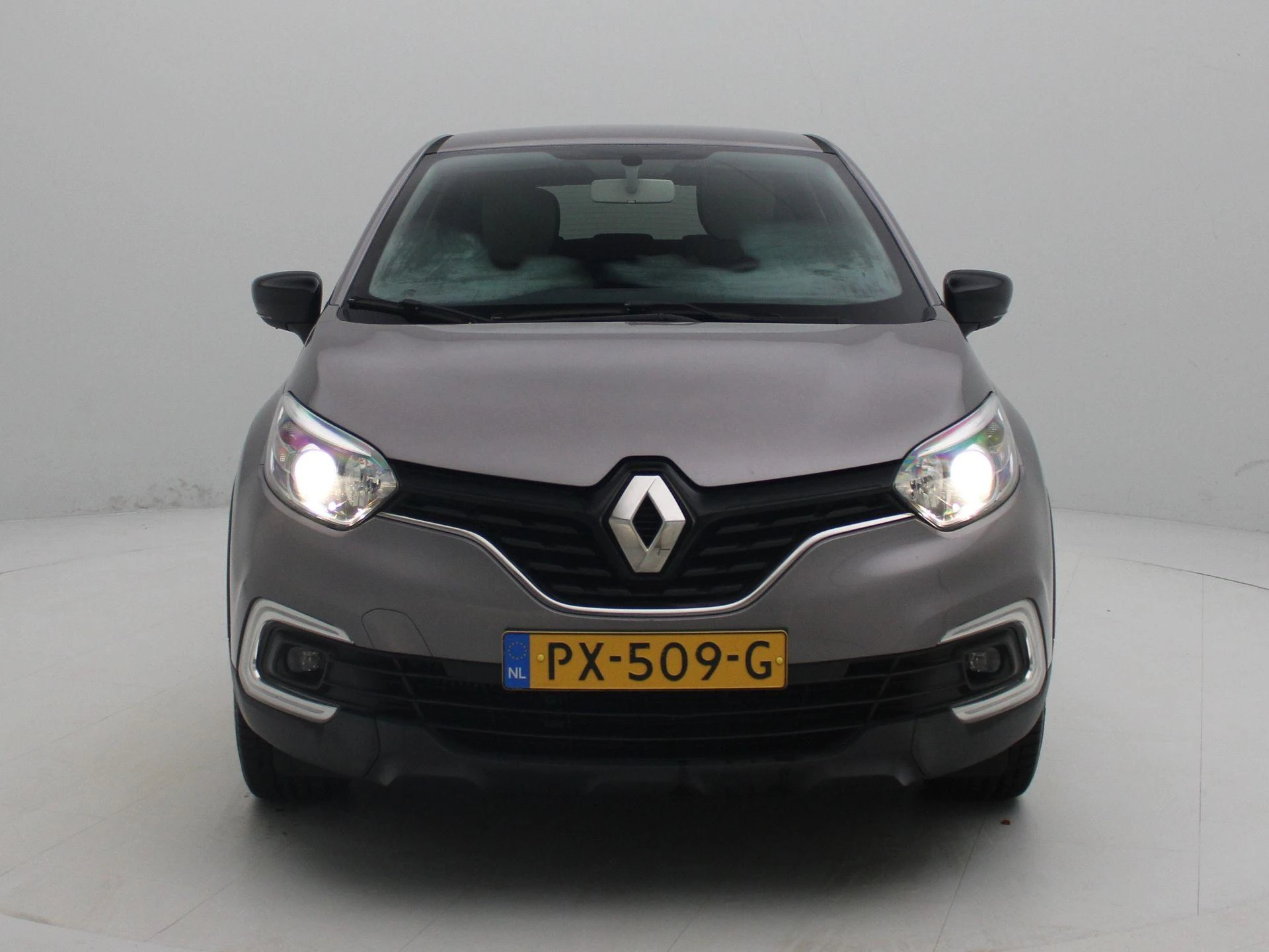 Renault-Captur-image-2