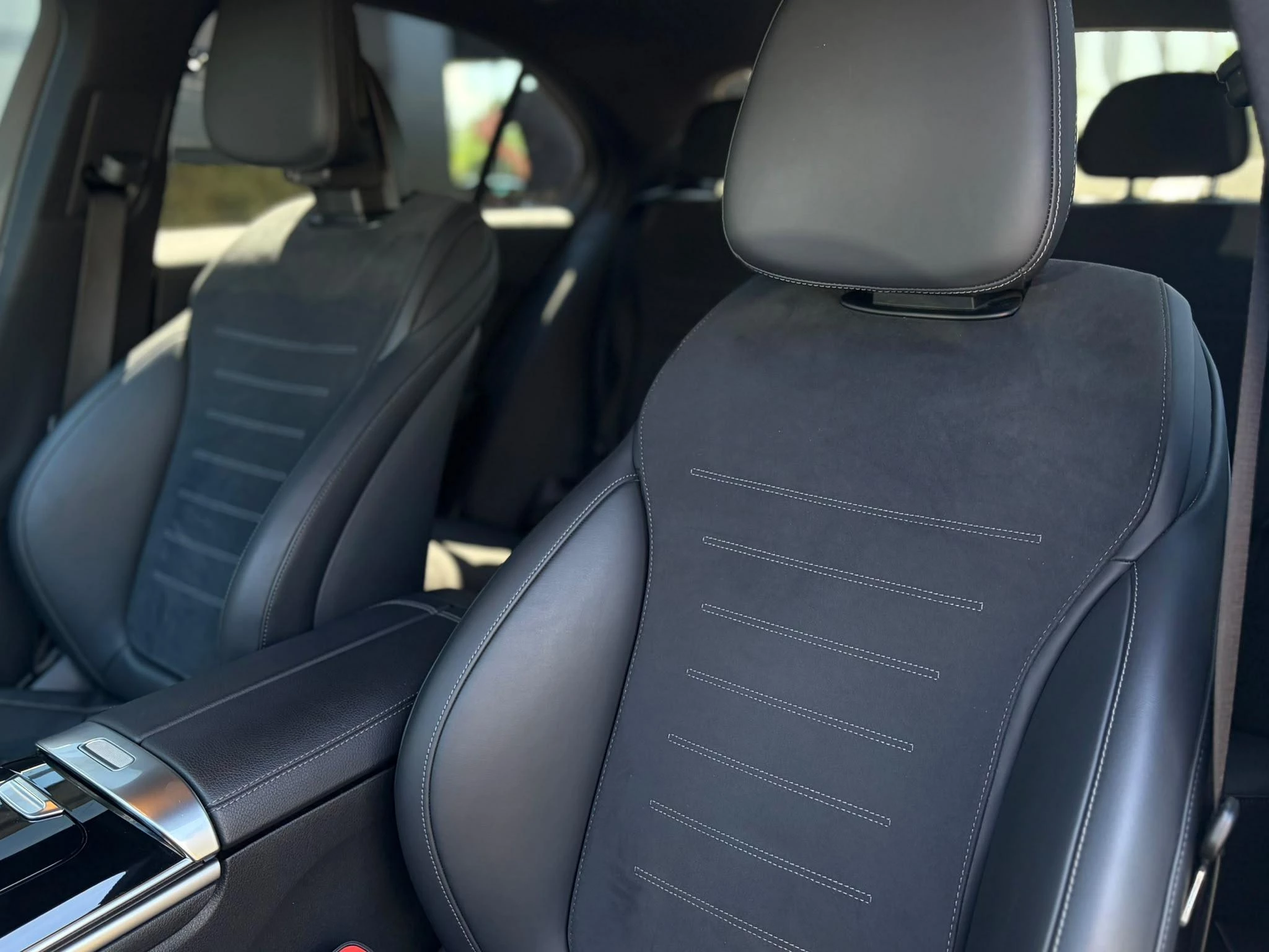 Mercedes-Benz C-Klasse 300 e AMG Line + CARPLAY + LED + CAMERA + NIGHTPAKKET +