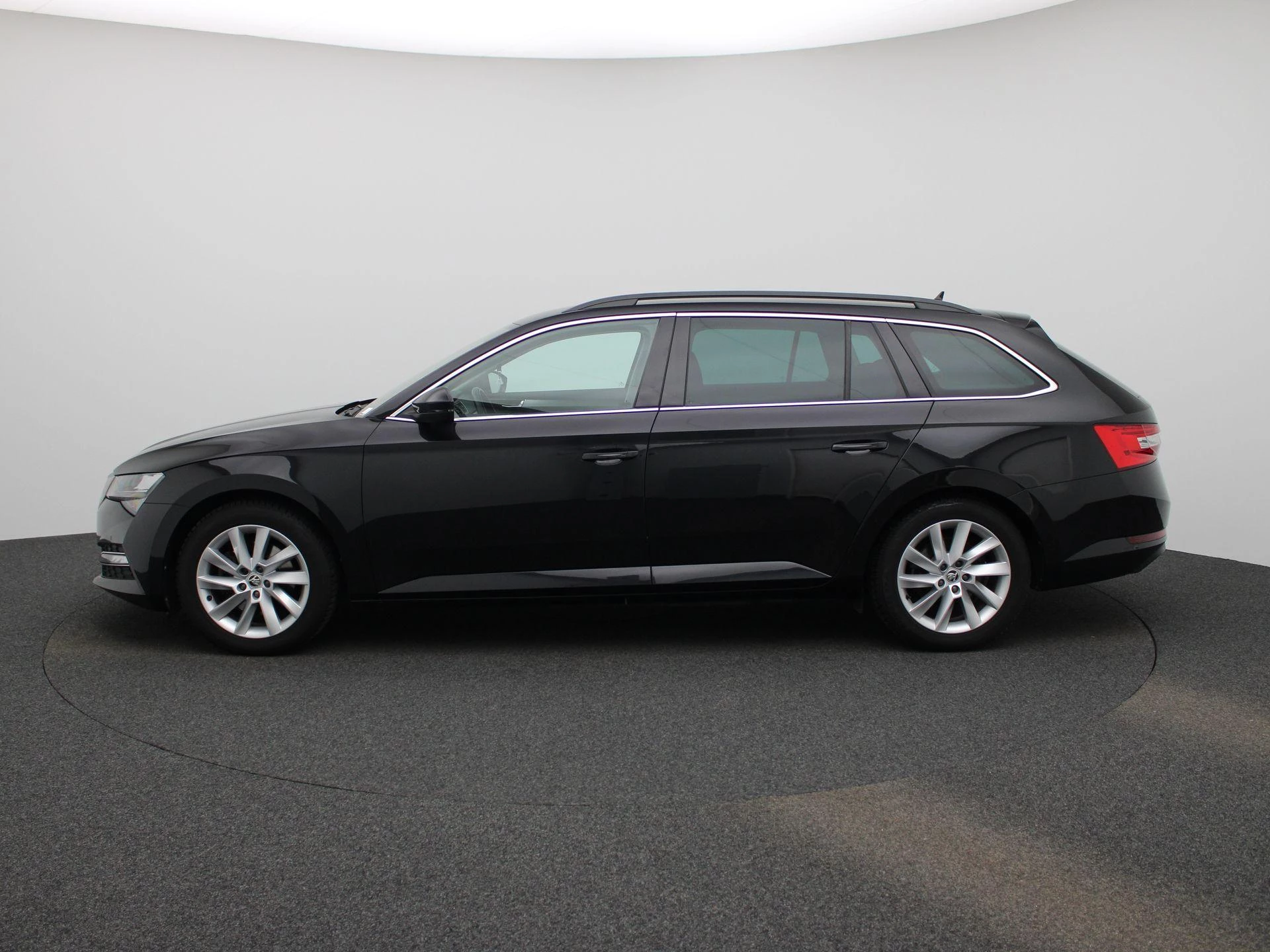 Škoda Superb 1.4 TSI iV Business Edition