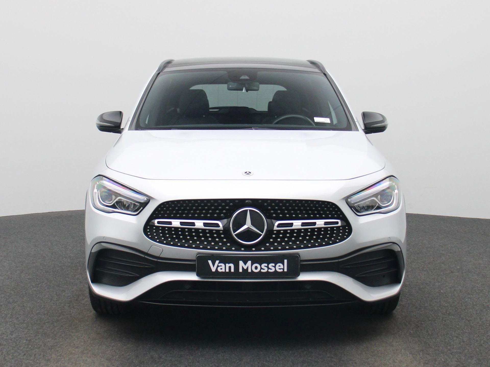 Mercedes-Benz GLA GLA 180 AMG Line