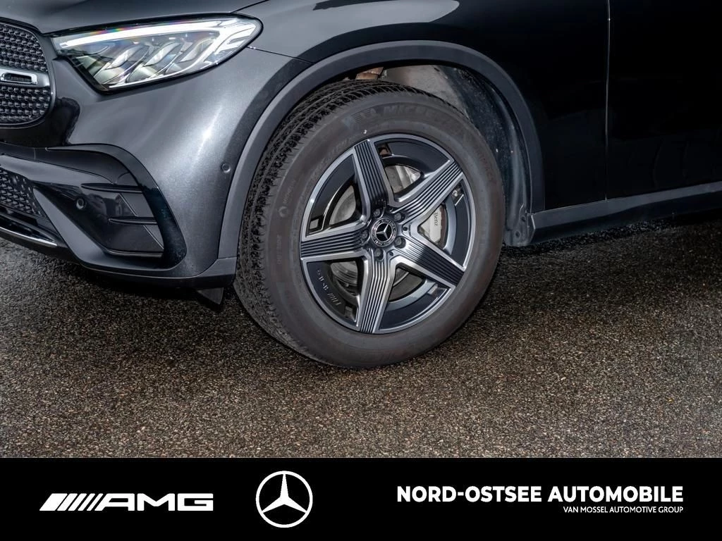 Mercedes-Benz GLC 300 d AMG 4M AHK DISTRONIC MBUX SHZ AMG Line