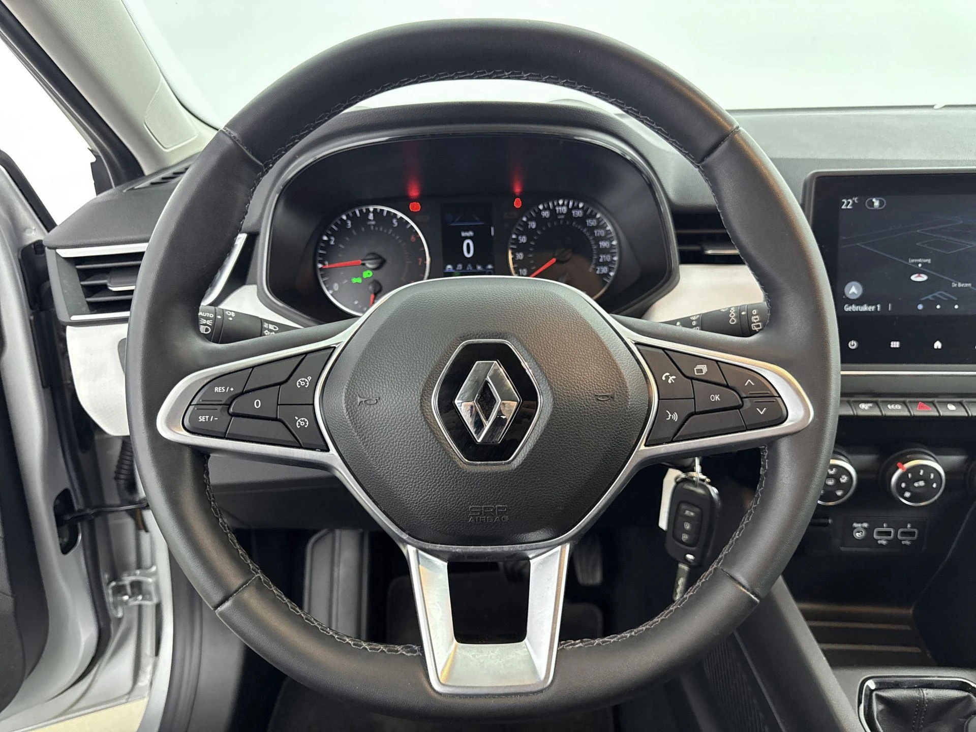Renault-Clio-image-20