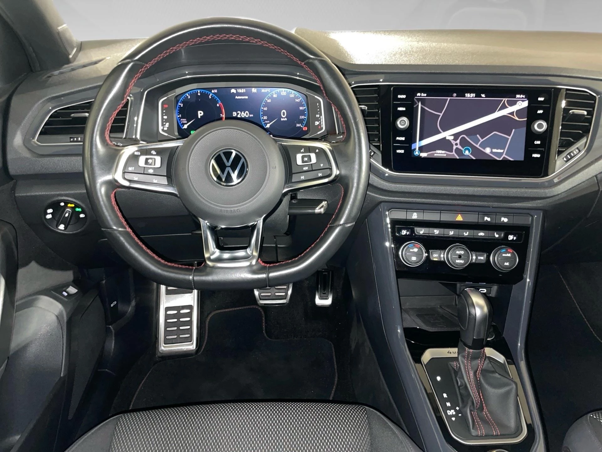 Volkswagen T-Roc 2.0 TSI 140kW R-Line 4MOTION DSG7