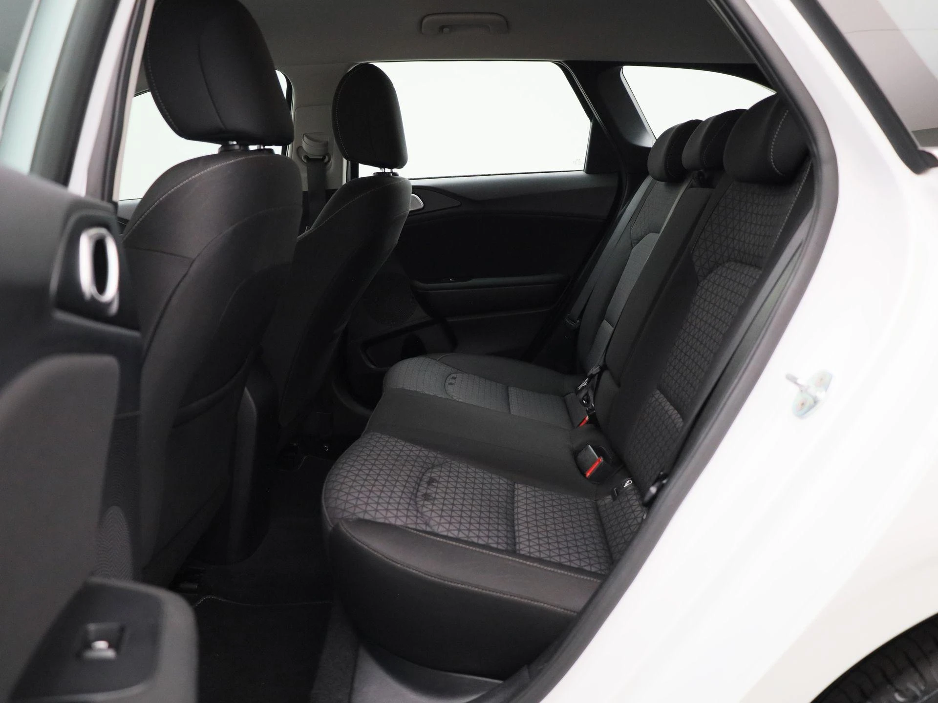 Kia-Ceed Sportswagon-image-12