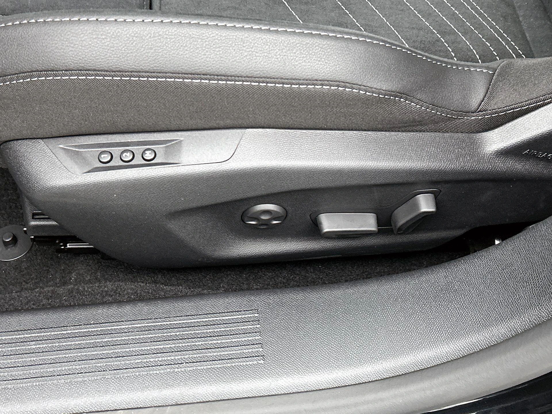 Opel-Astra-image-24