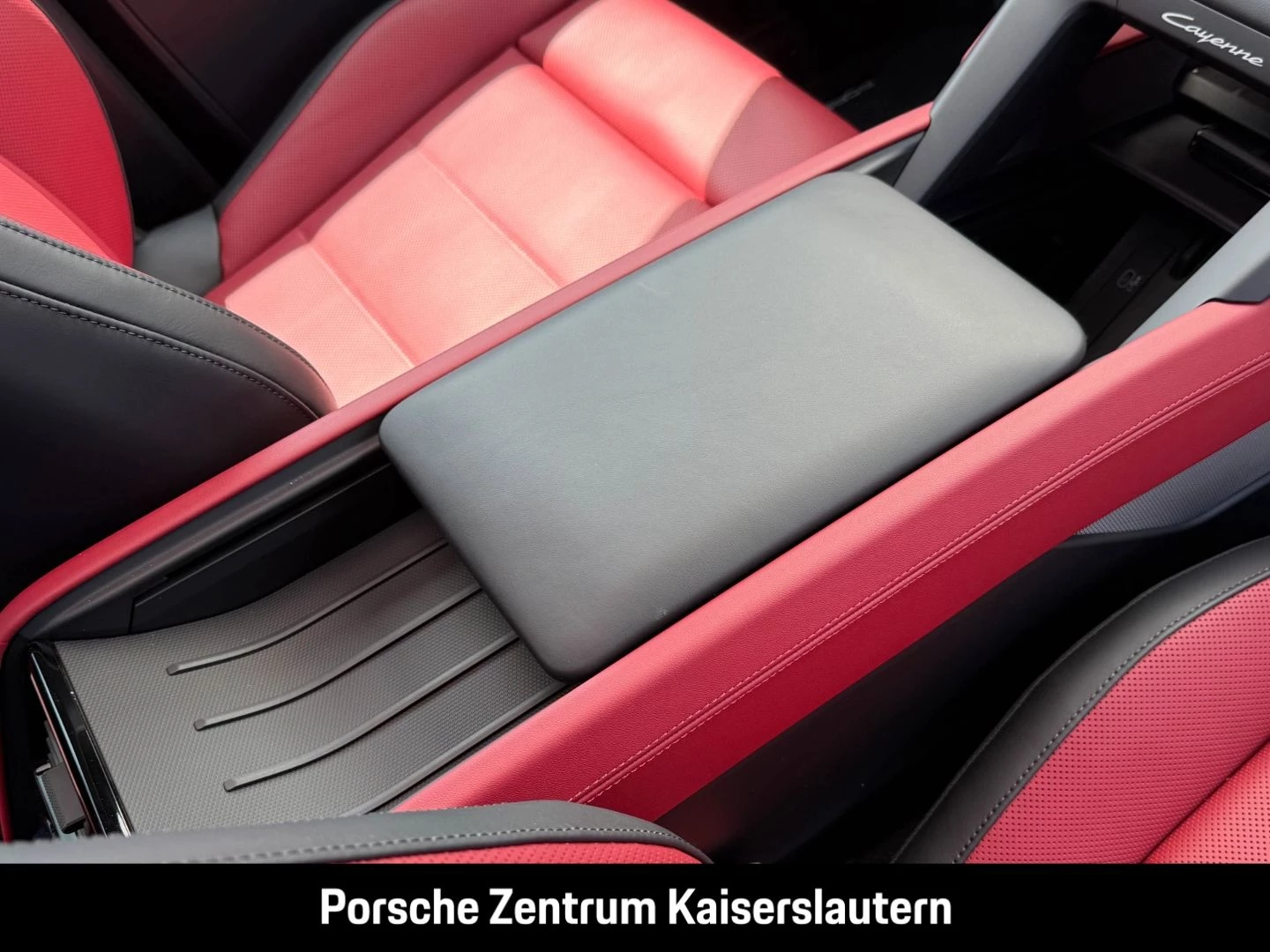 Porsche Cayenne Electric HA-Lenkung Head-Up LED-Matrix -