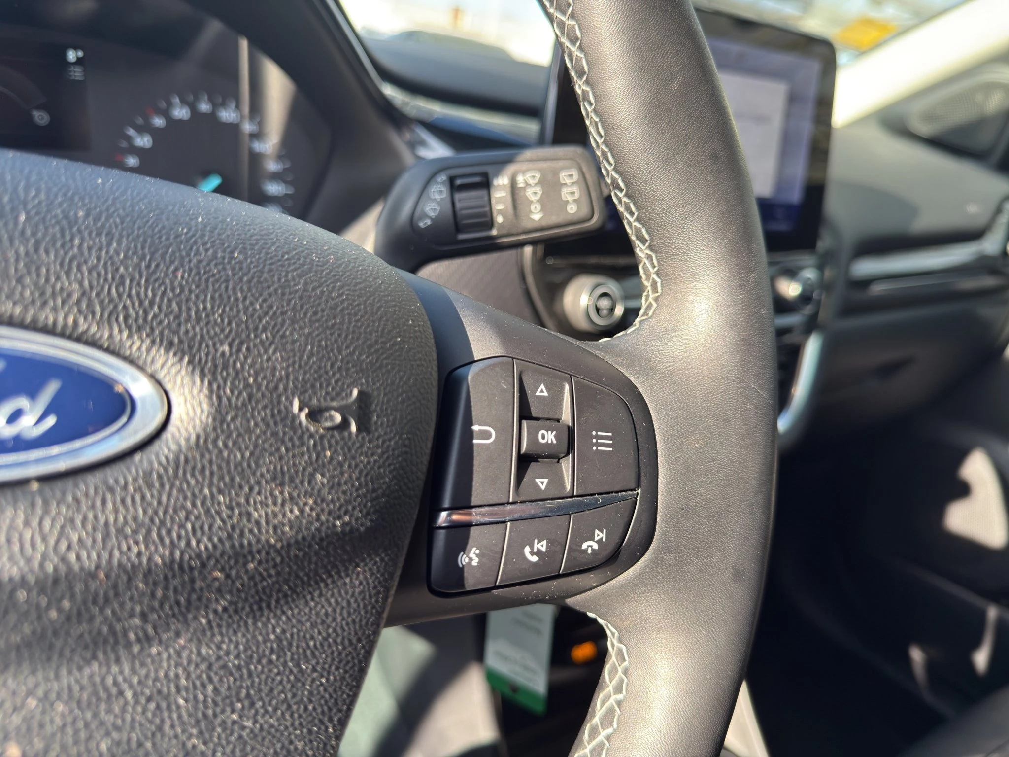 Ford Puma Titanium Design