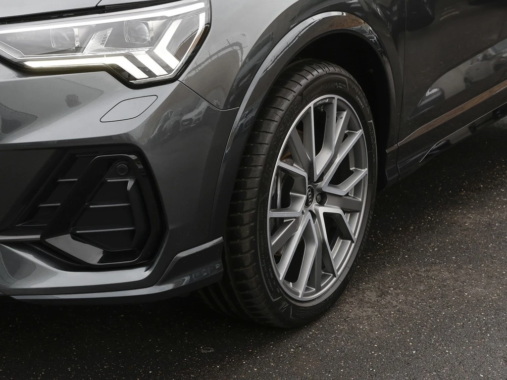 Audi-Q3-image-21