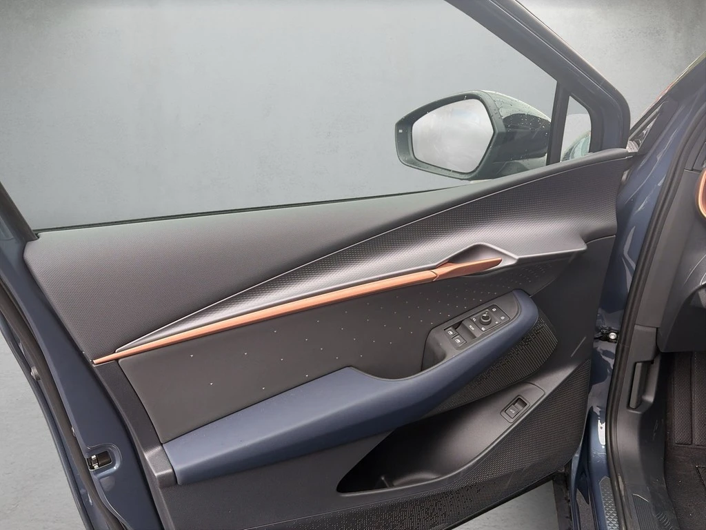 CUPRA-Tavascan-image-5