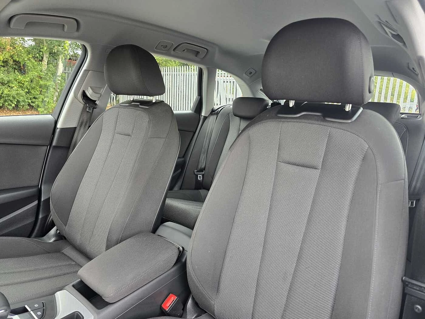 Audi-A4-image-9