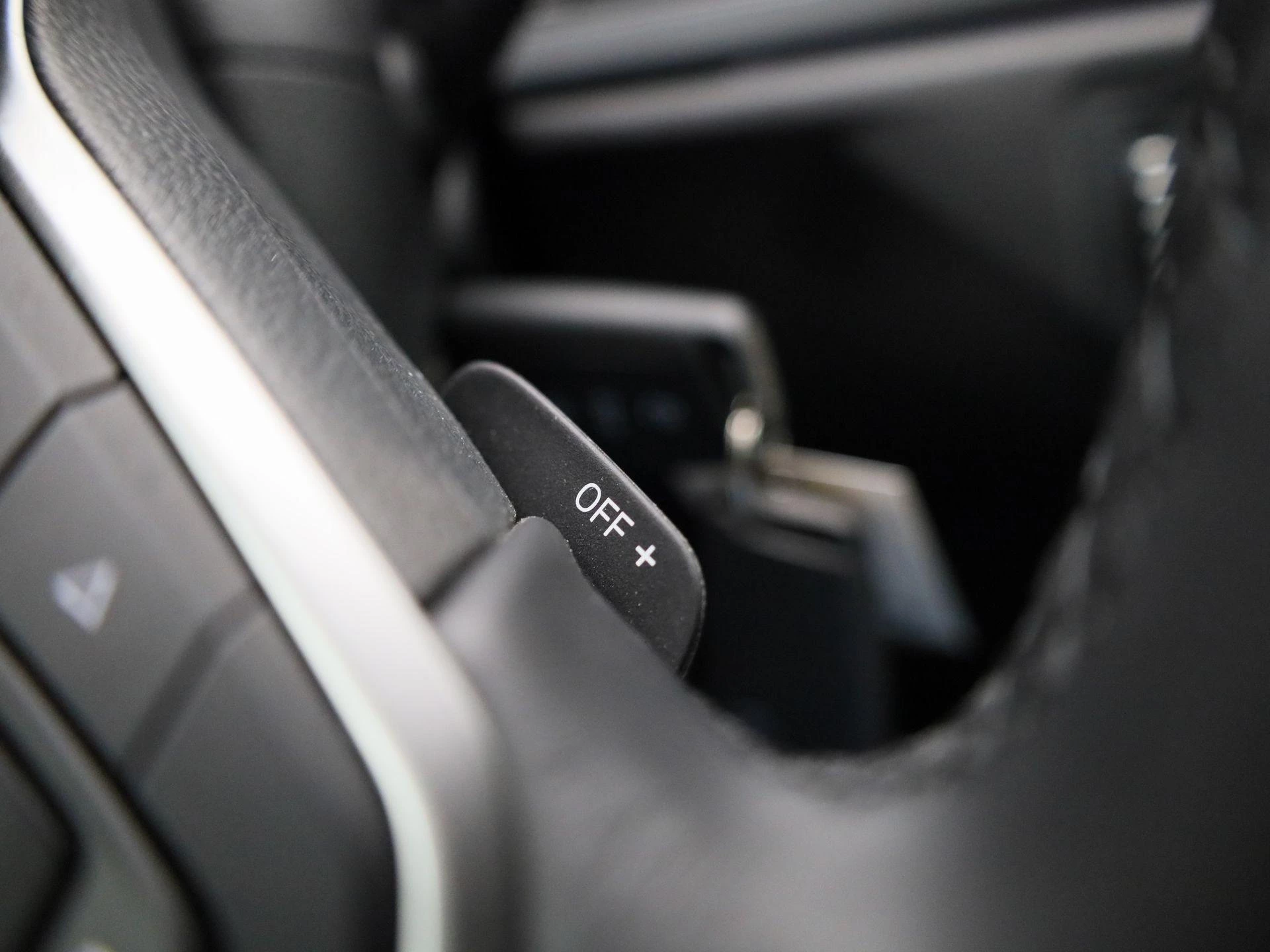 Volkswagen-Polo-image-20