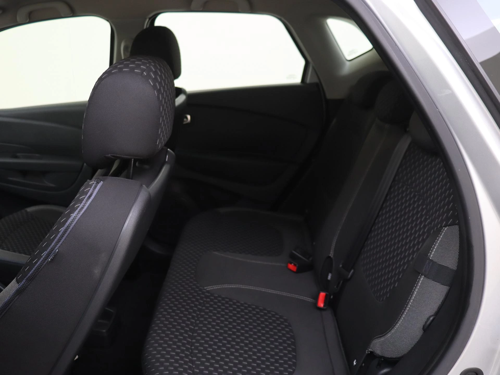 Renault-Captur-image-12