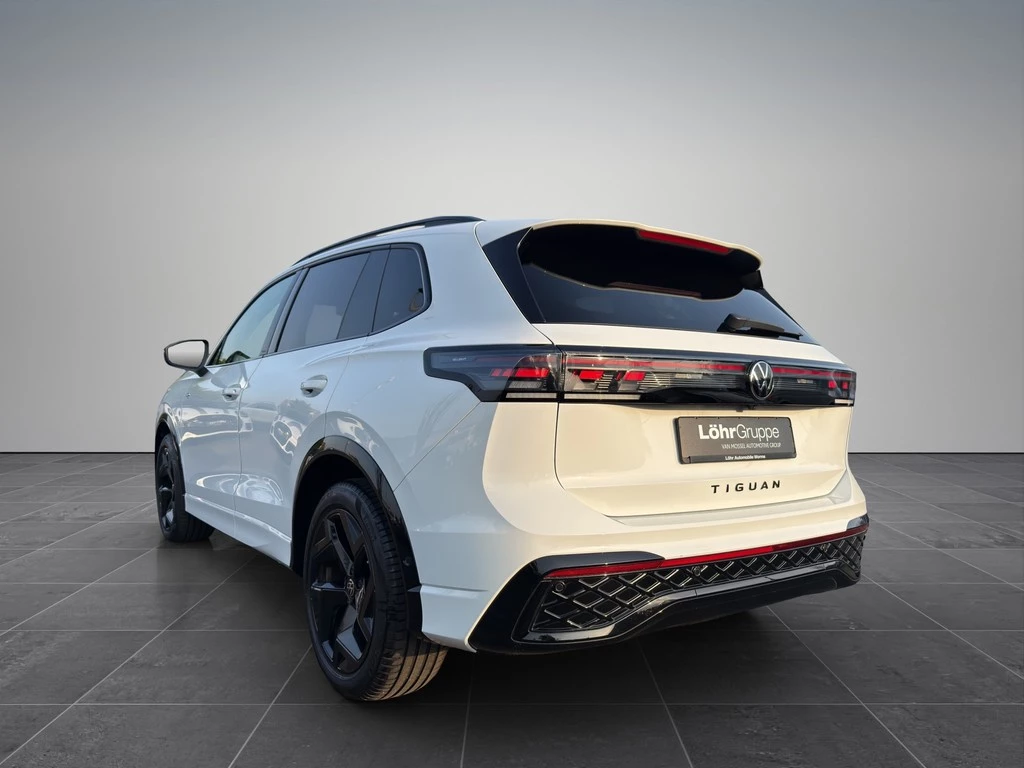 Volkswagen Tiguan 1.5 eTSI R-Line *PANO*360°*AHK*MATRIX*