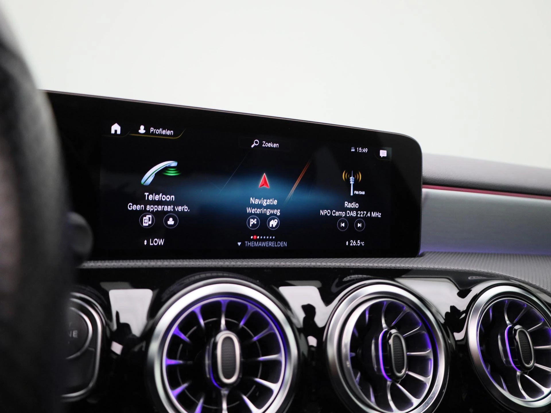 Mercedes-Benz-A-Klasse-image-26