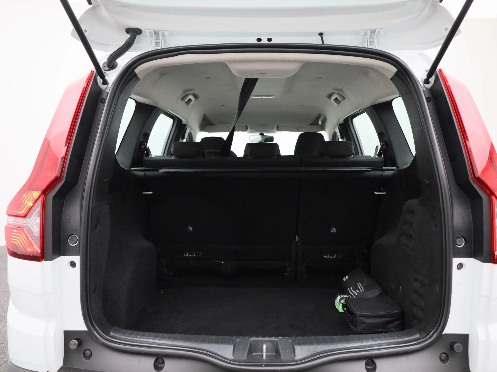 Dacia-Jogger-image-13