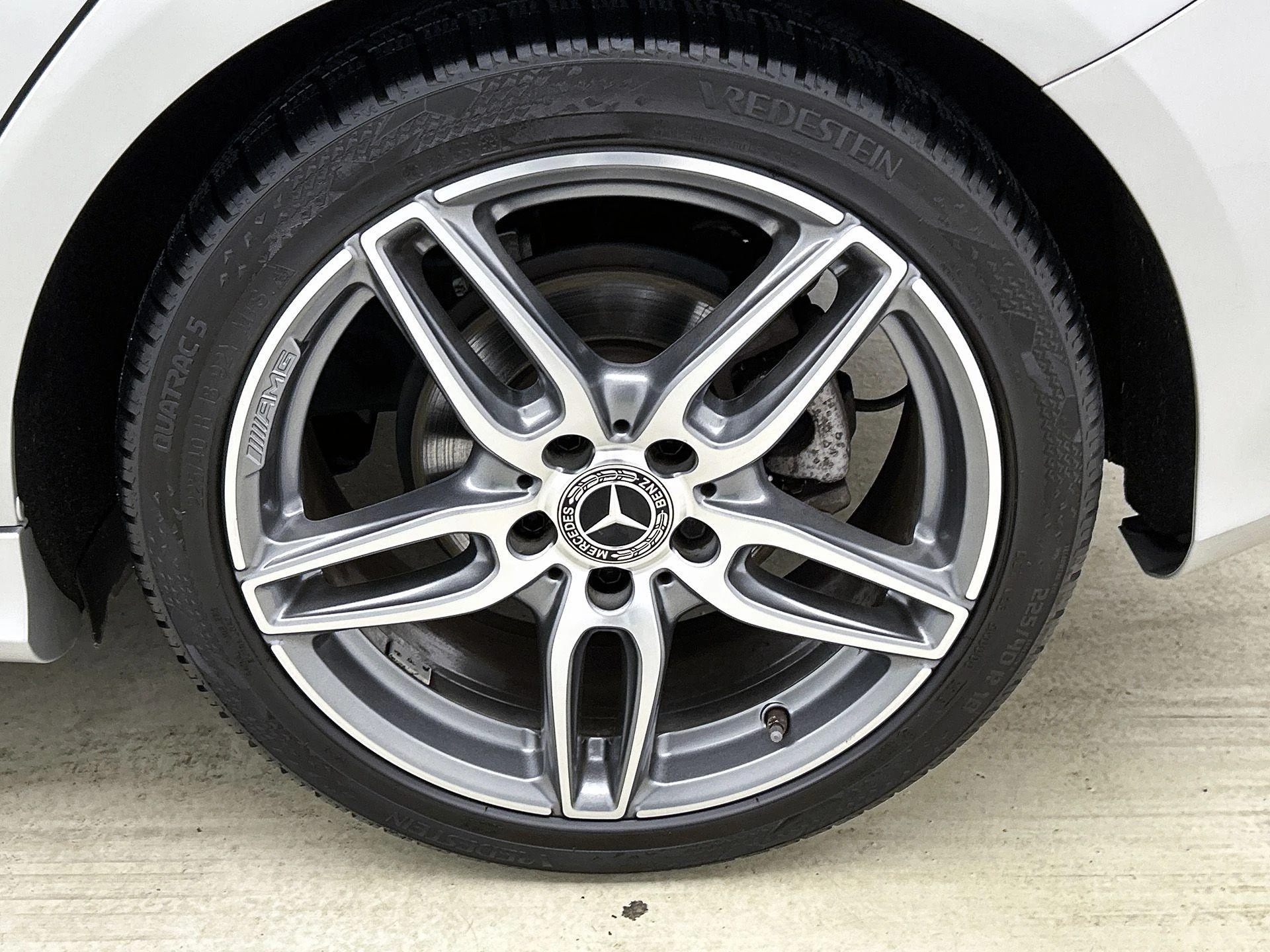 Mercedes-Benz-B-Klasse-image-41