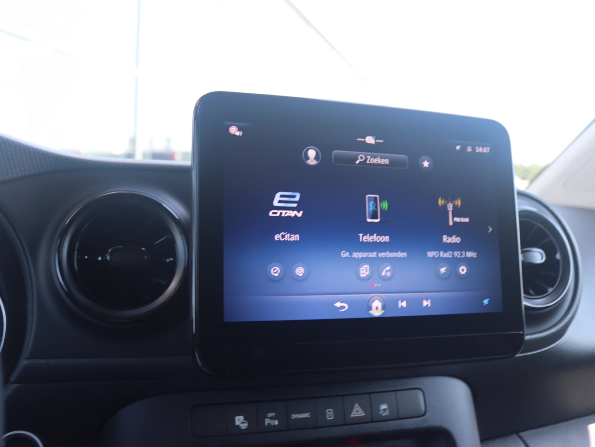 Mercedes-Benz-eCitan-image-8