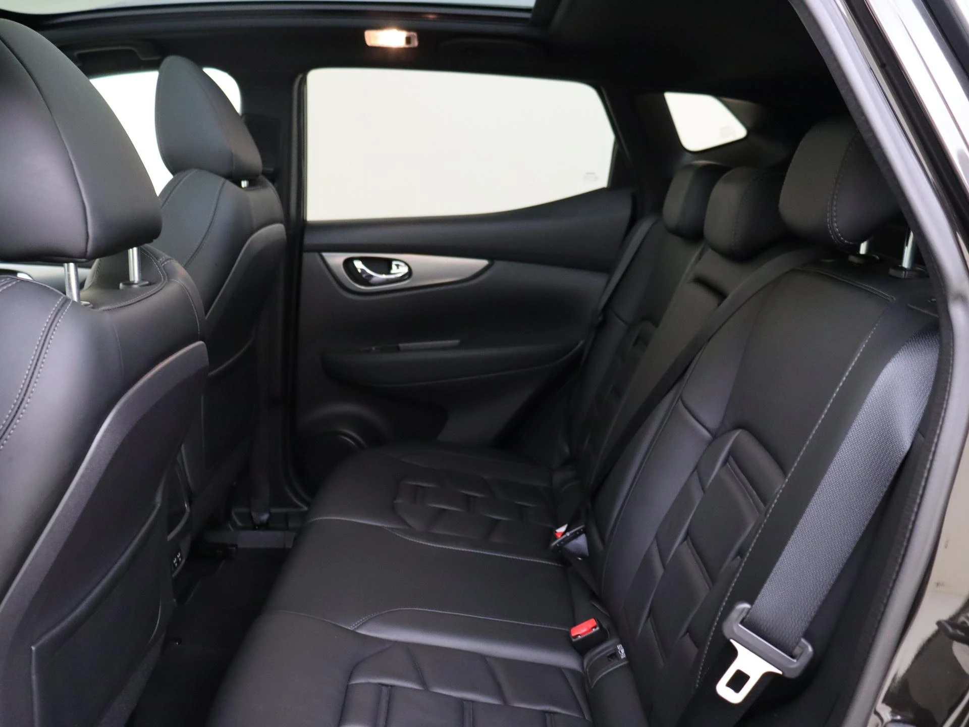 Nissan-QASHQAI-image-15