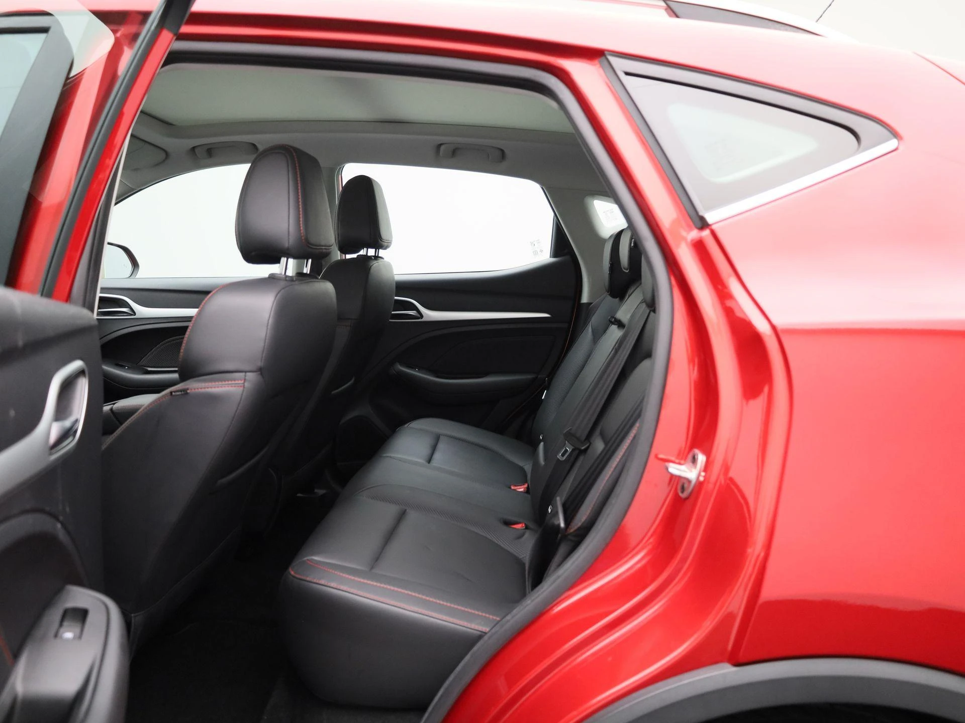 MG-ZS EV-image-9