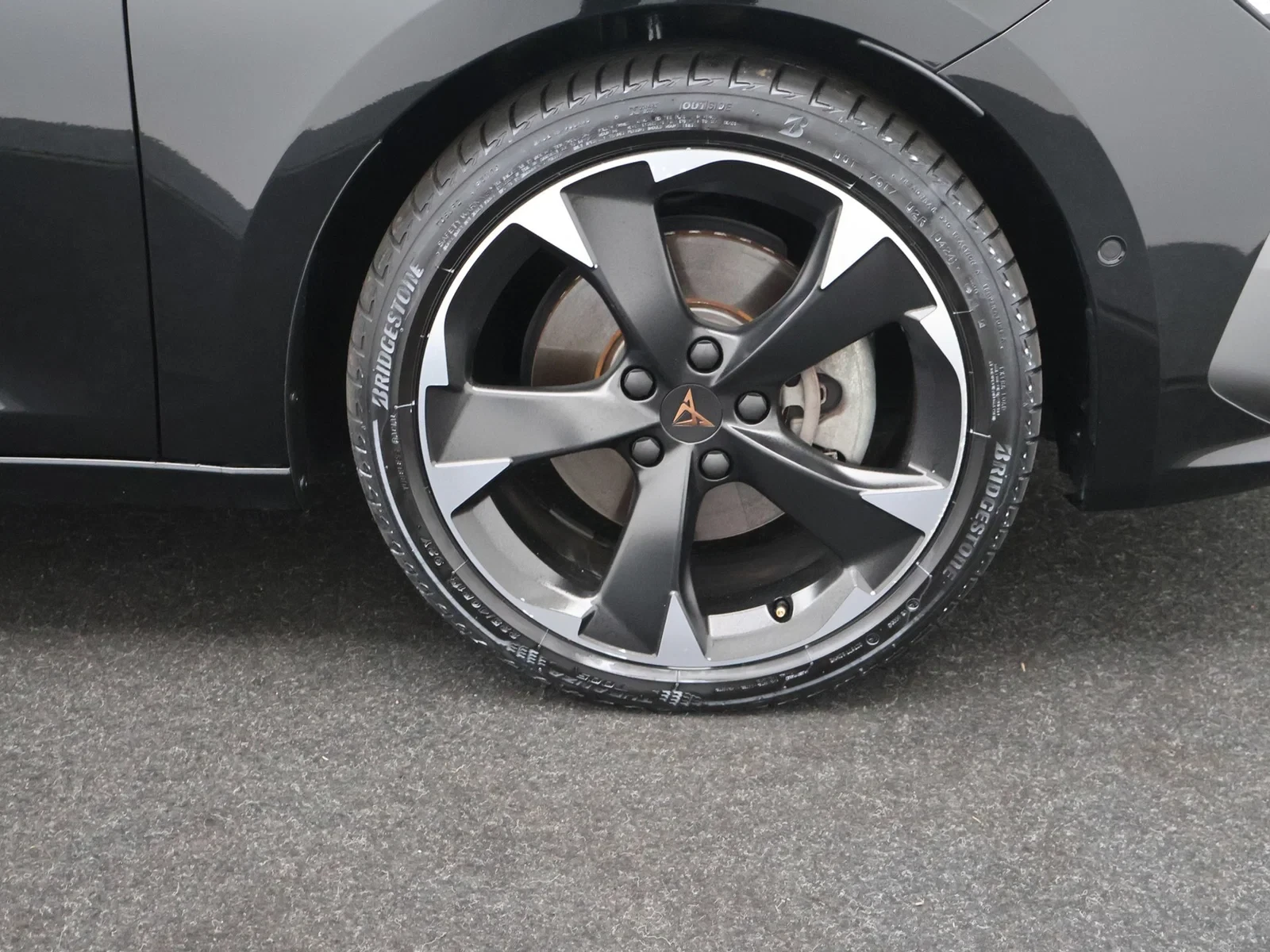 CUPRA Leon Sportstourer ST e-Hybrid (PHEV) Leon Break PHEV 1.4TSI 204PK *AUTOMAAT*CAMERA*LEDER*SPORTZETELS*CRUISE*VIRTUAL COCKPIT*PDC*...*