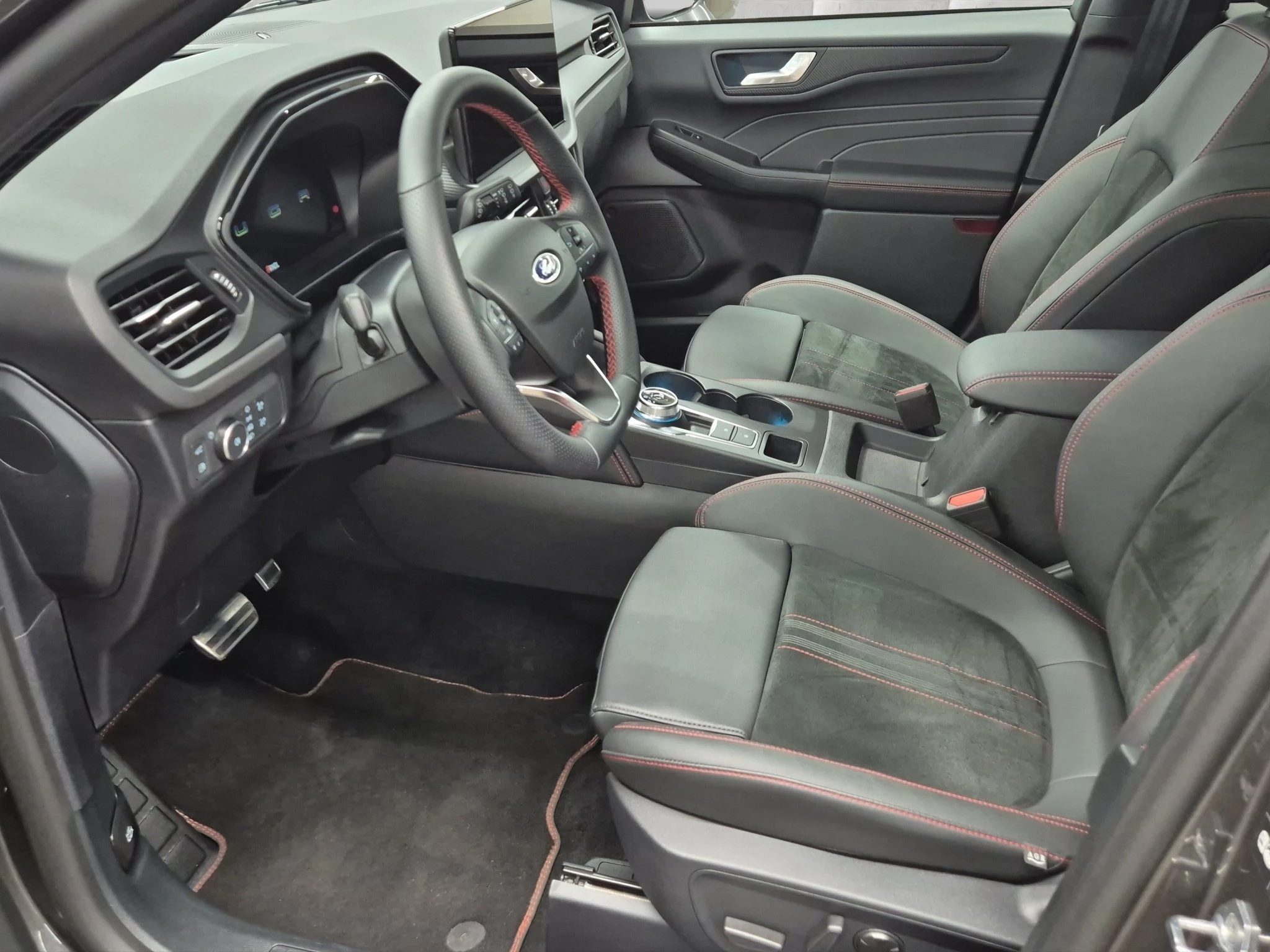 Ford-Kuga-image-9