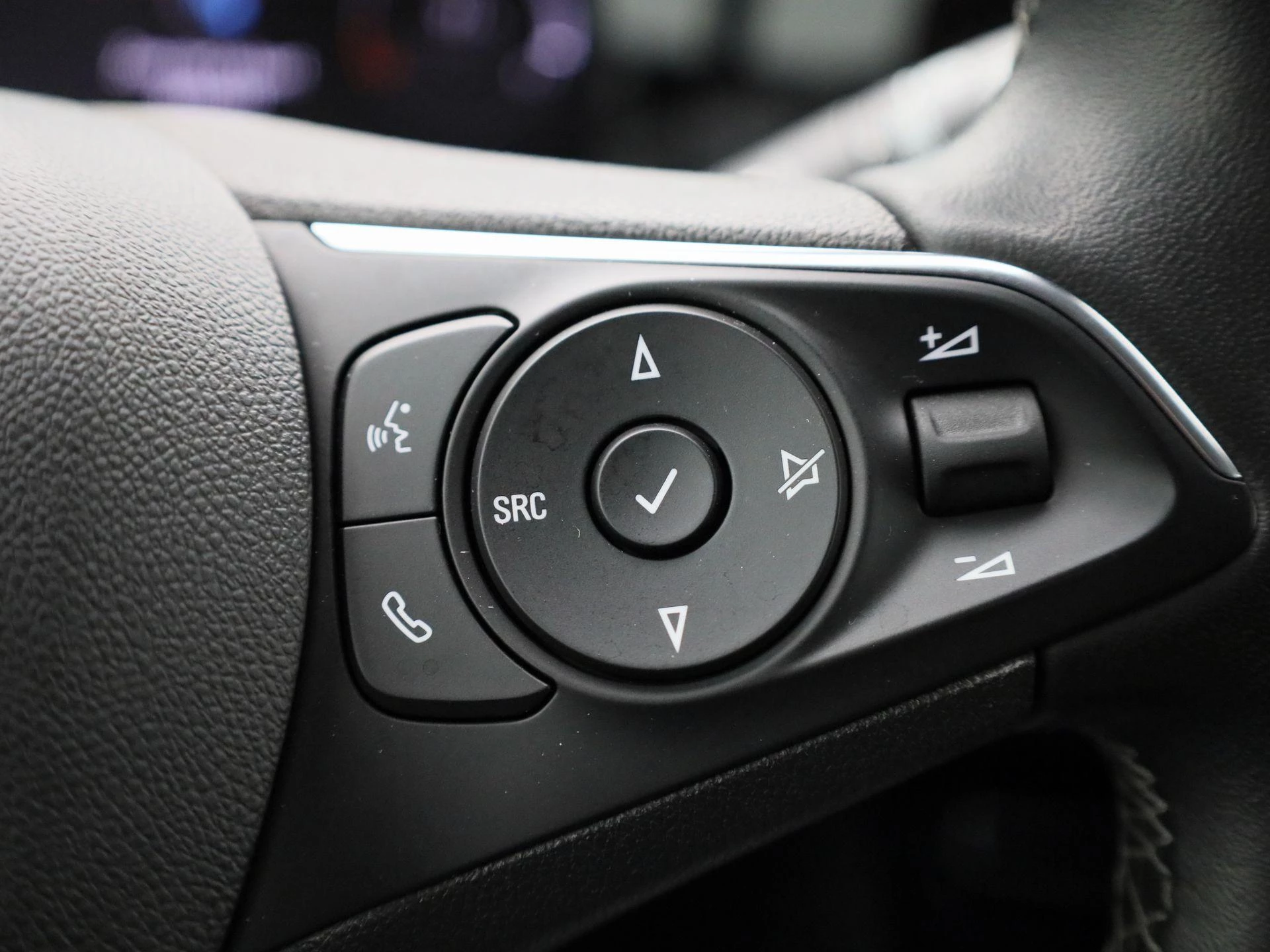 Opel-Mokka-e-image-24