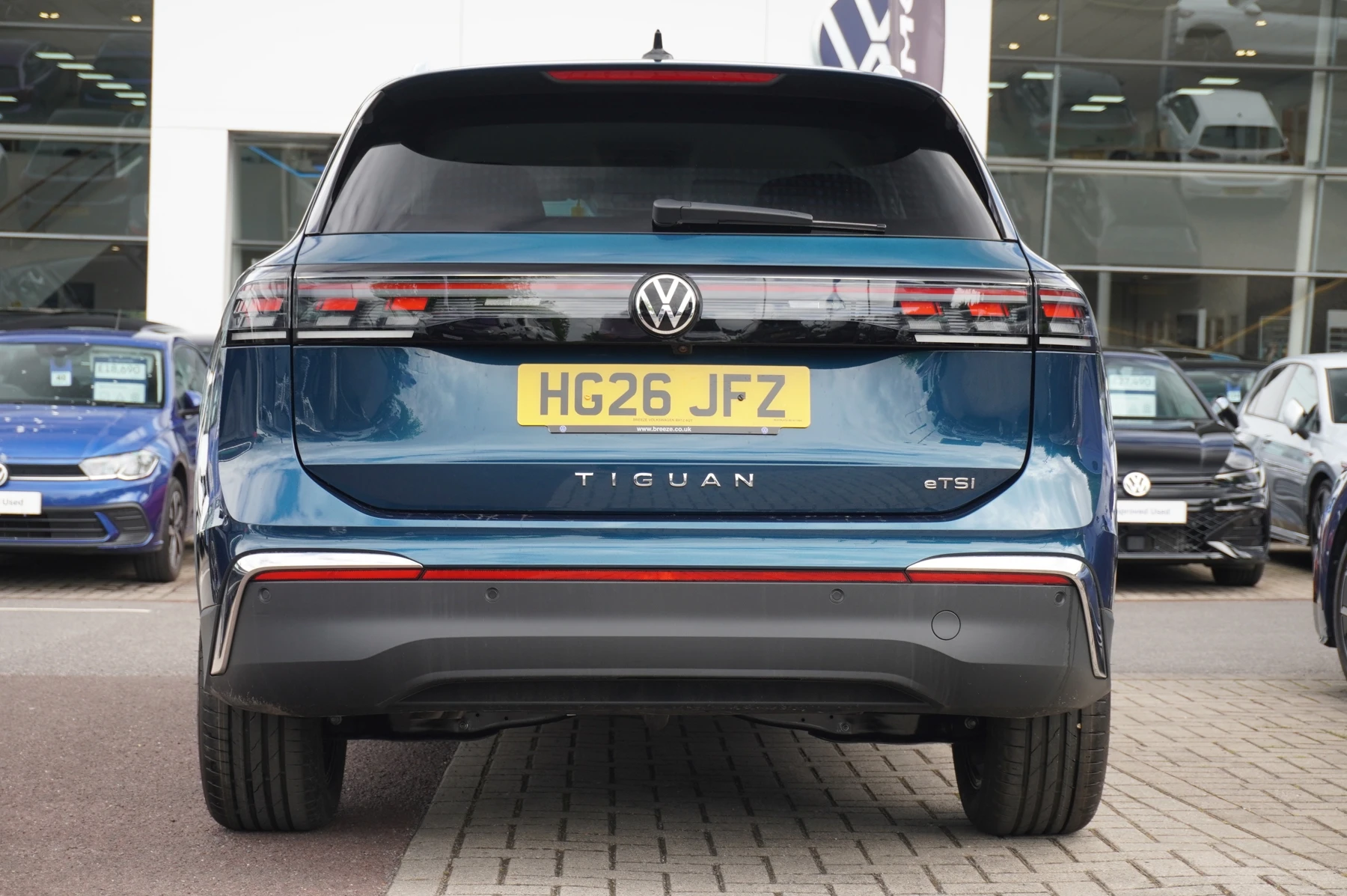 Volkswagen-Tiguan-image-17