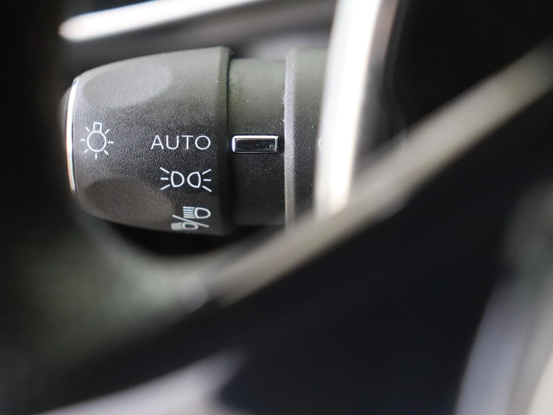 Peugeot-3008-image-24