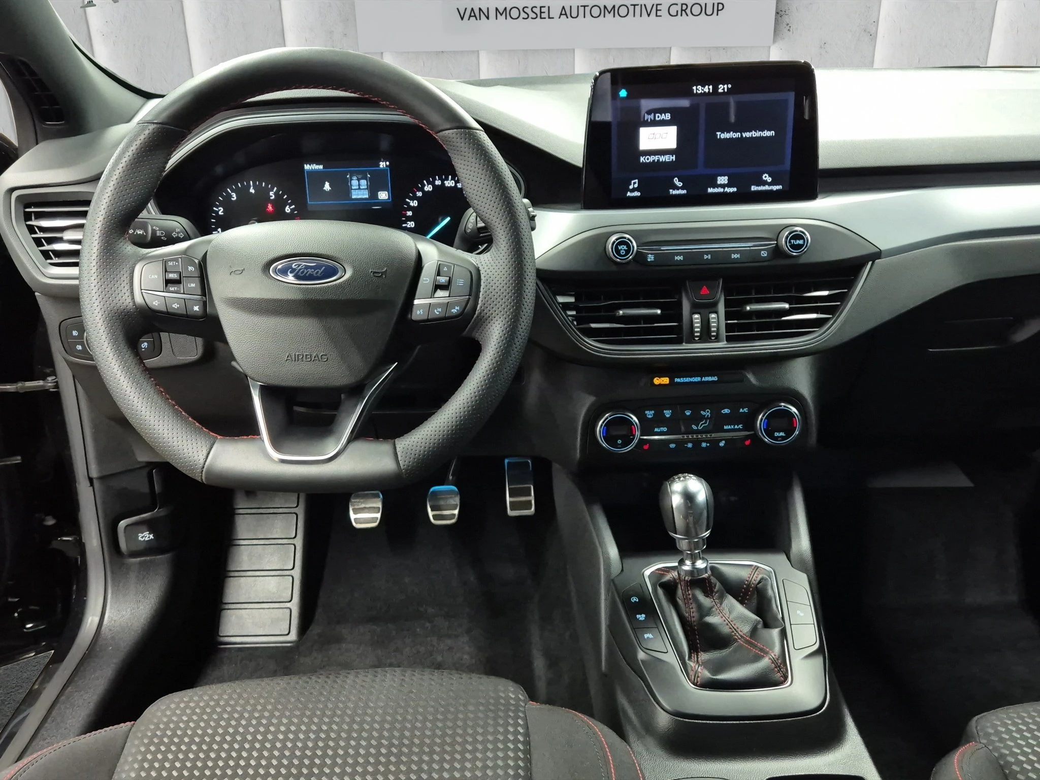 Ford Focus ST-Line Style 1.0 EcoBoost Hybrid 92kW Schräghecklimousine. 5-türig