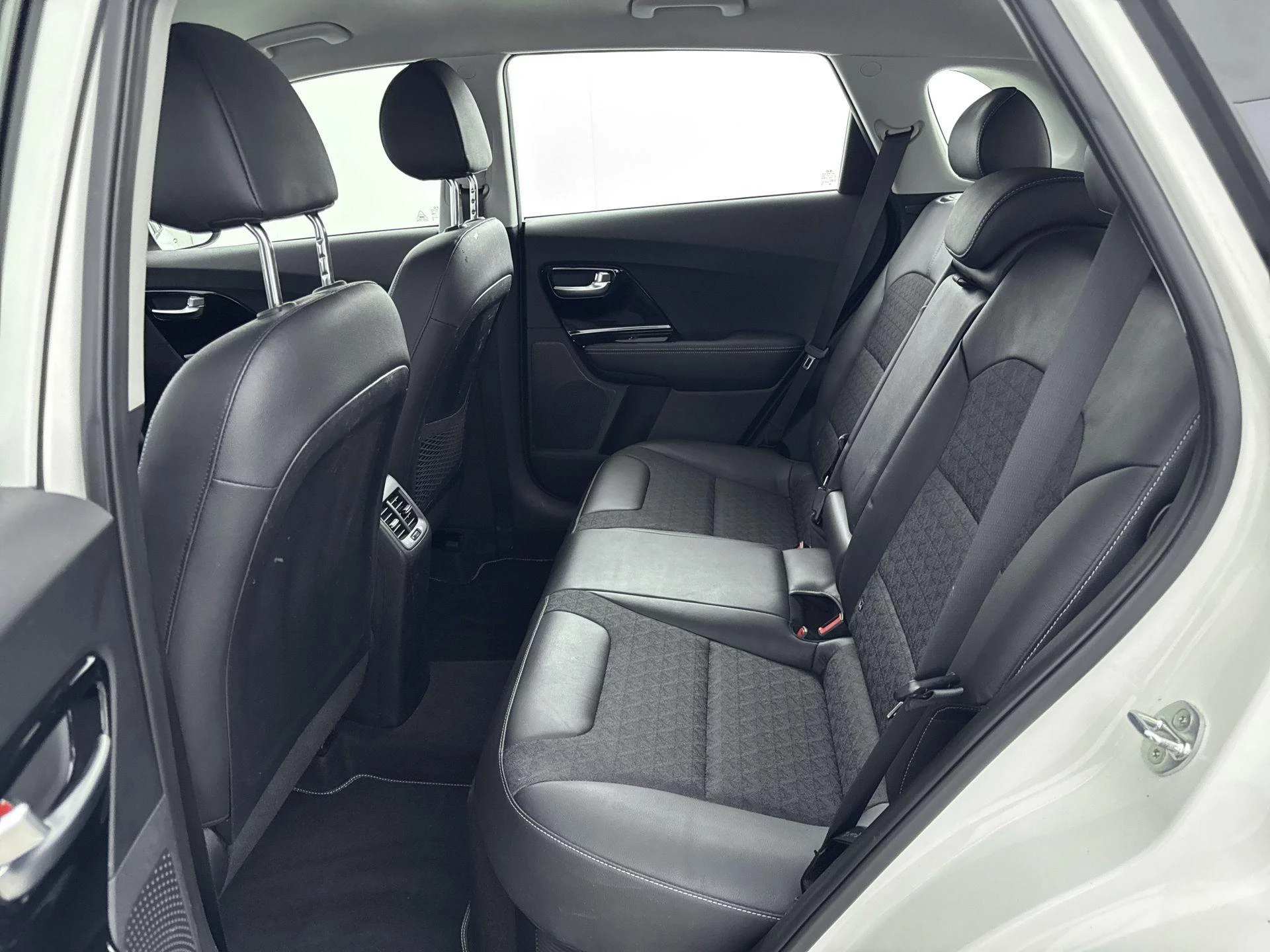 Kia-Niro-image-25