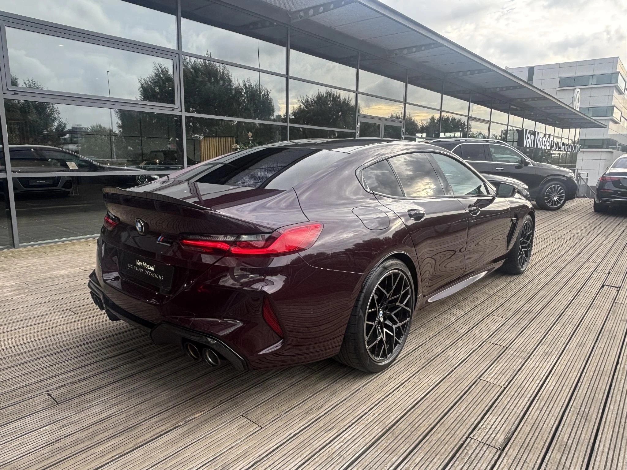 BMW-M8-image-4
