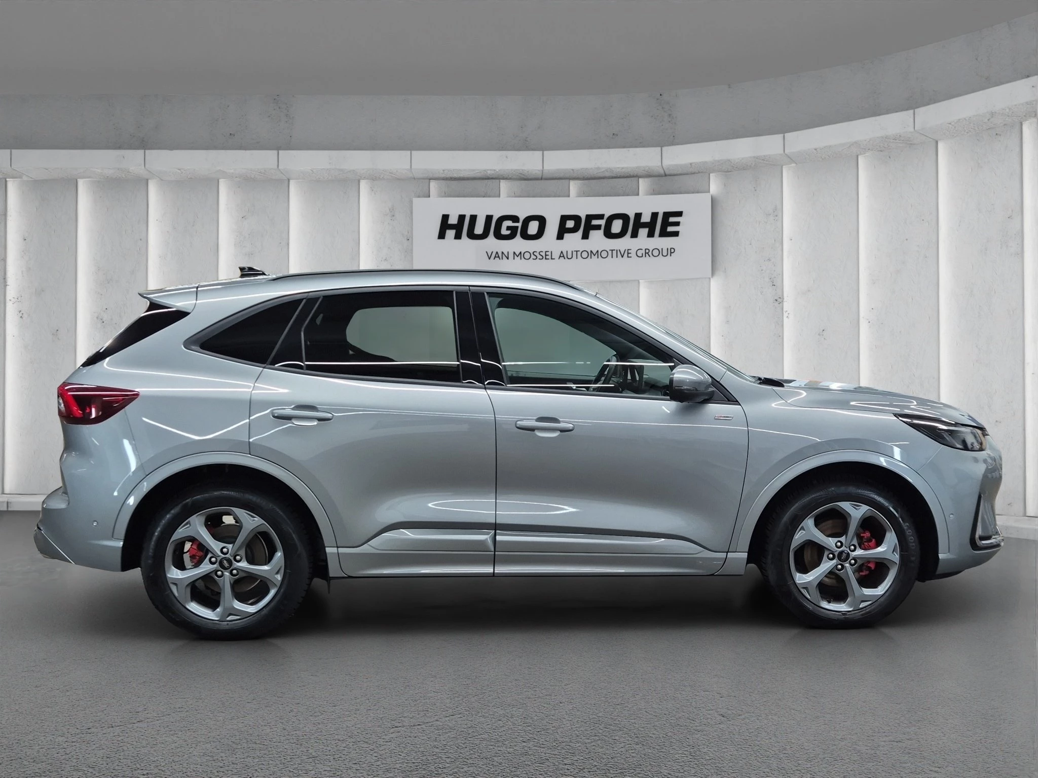 Ford Kuga ST-Line X Aut.*360GRAD*LED-MATRIX*NAVI*GRA*WINTER-PKT.