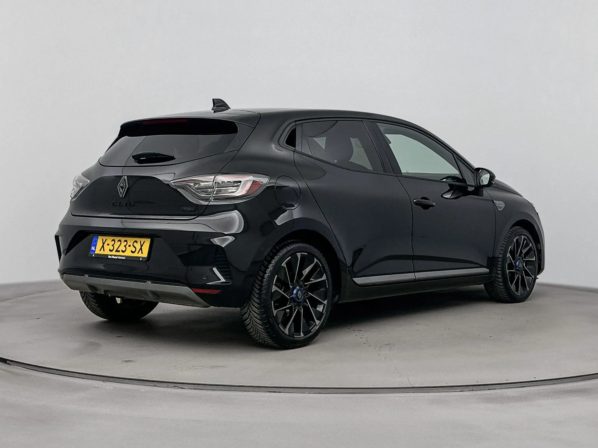 Renault-Clio-image-3