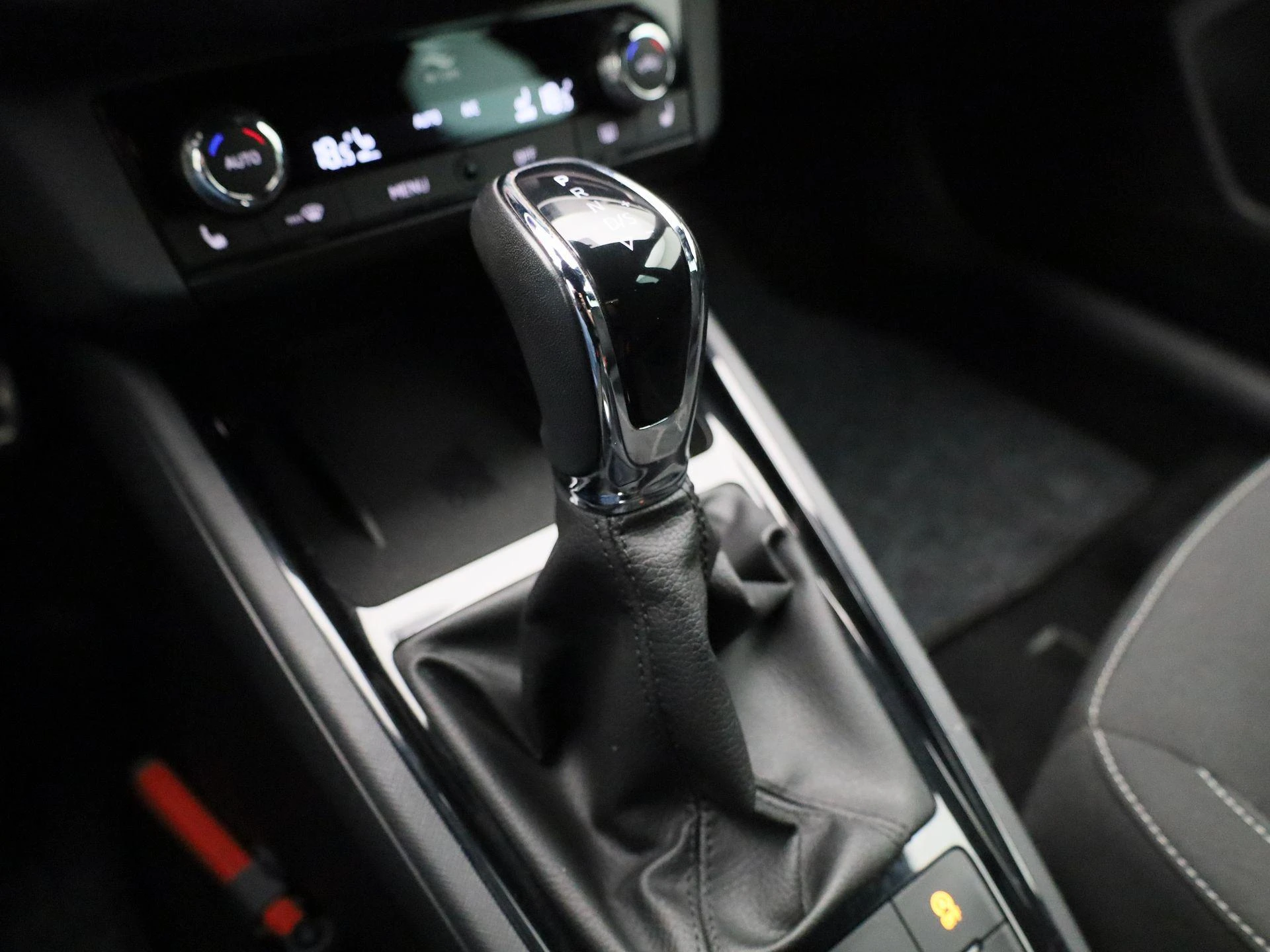 Škoda Kamiq 1.0 TSI Sport Business