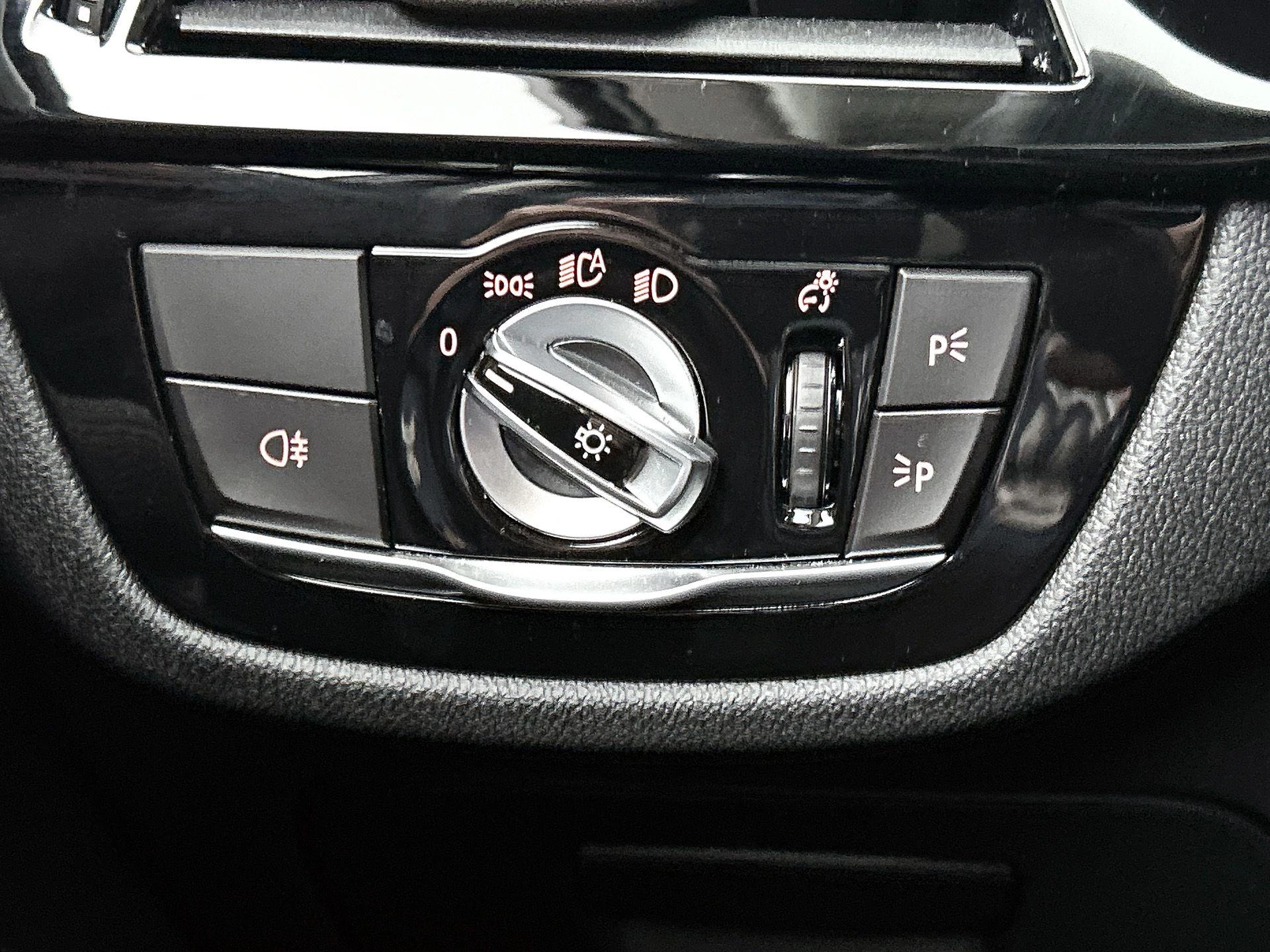 BMW-5 Serie-image-16