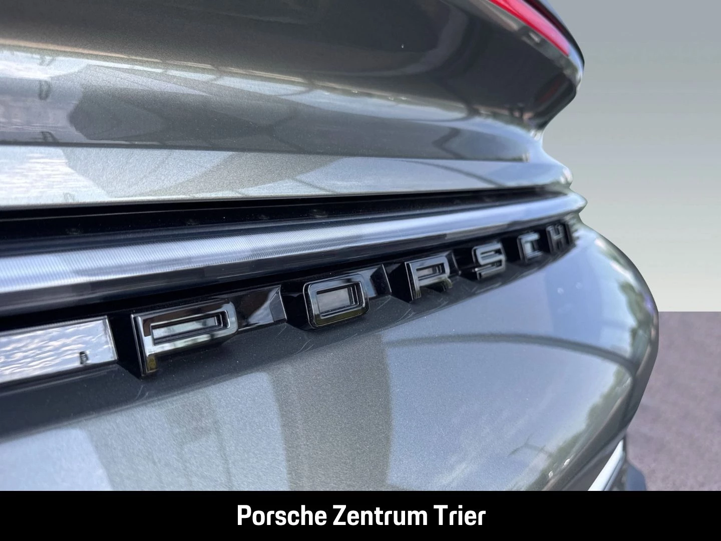 Porsche 911 992 Turbo Cabriolet Liftsystem-VA Sportabgas turbo