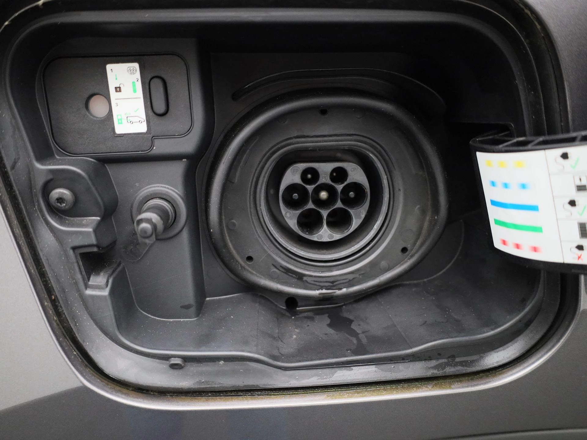 Renault-Captur-image-32