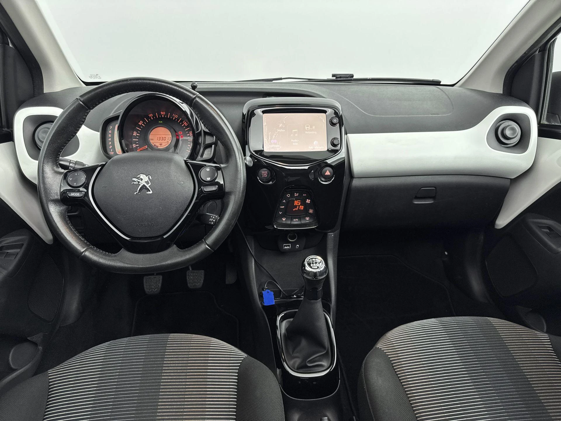 Peugeot-108-image-15