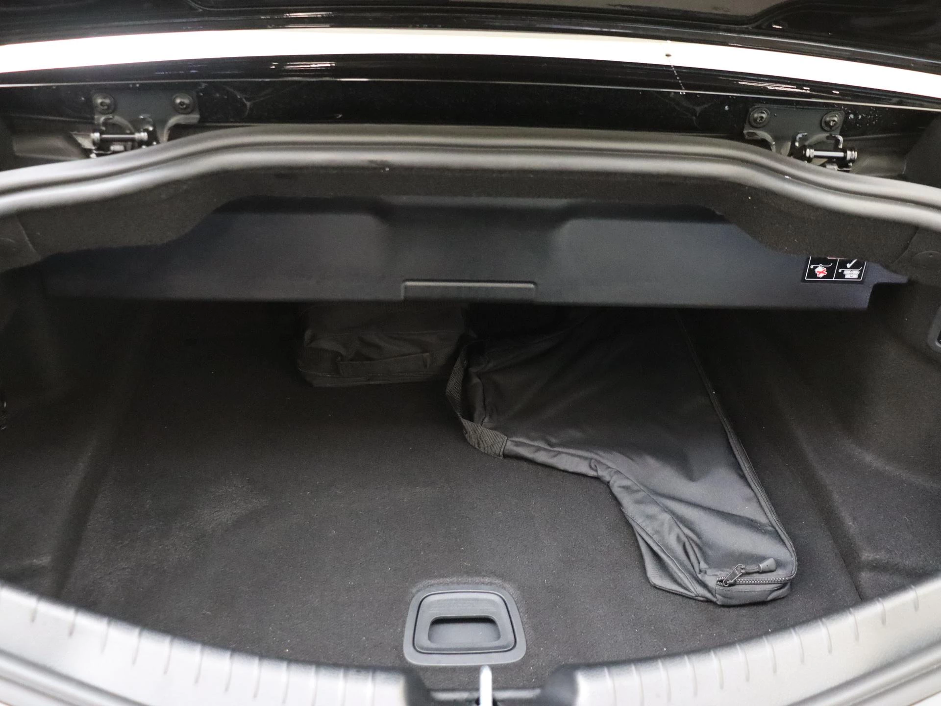 Mercedes-Benz-CLE-image-36