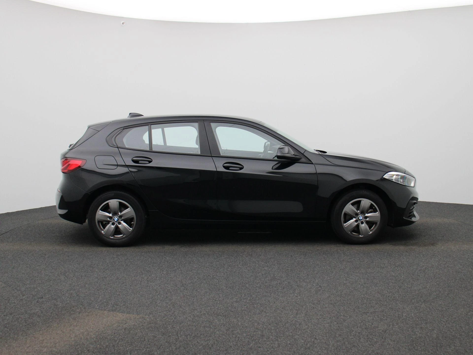 BMW-1 Reeks-image-5