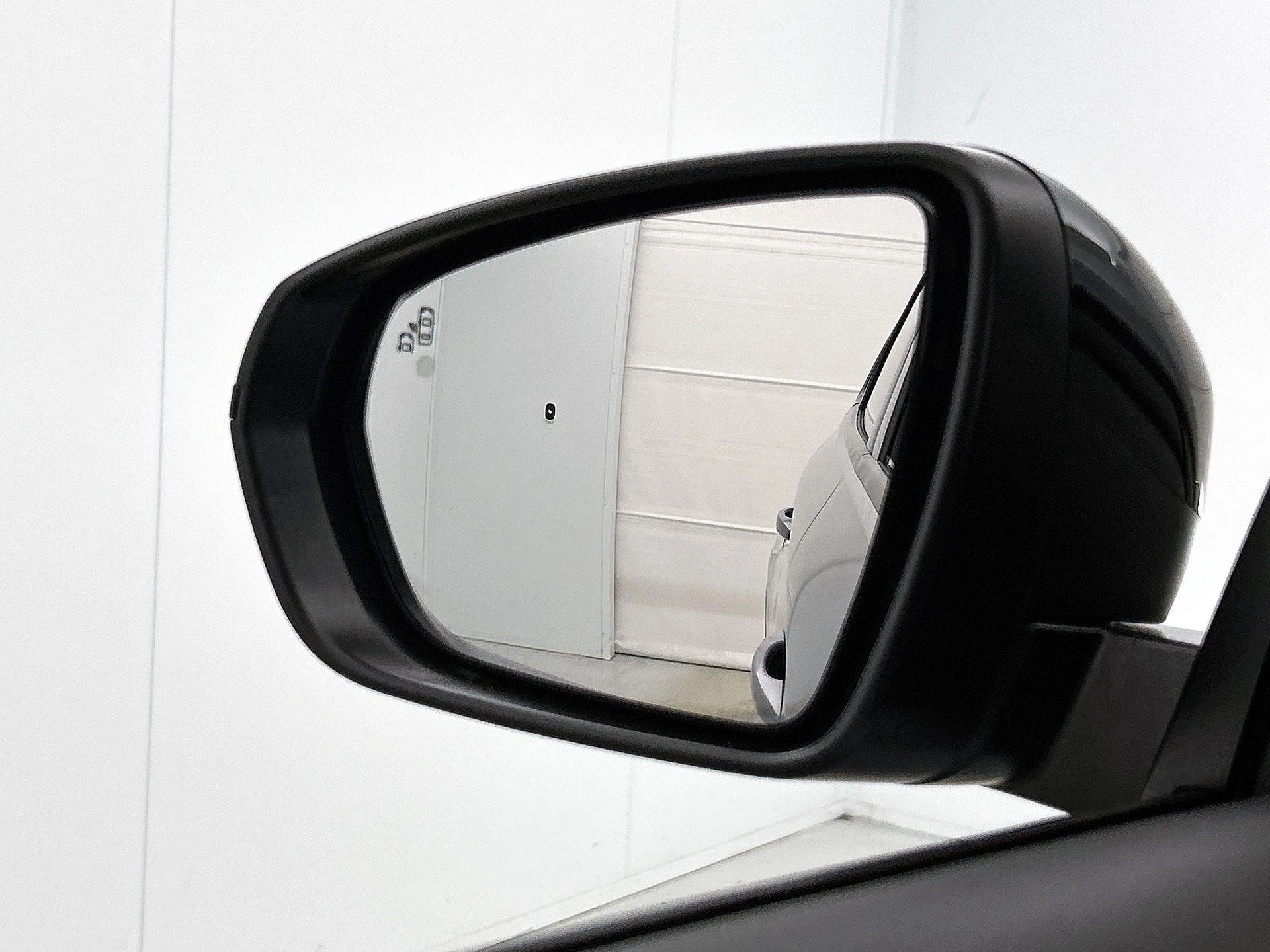 Opel-Grandland-image-22
