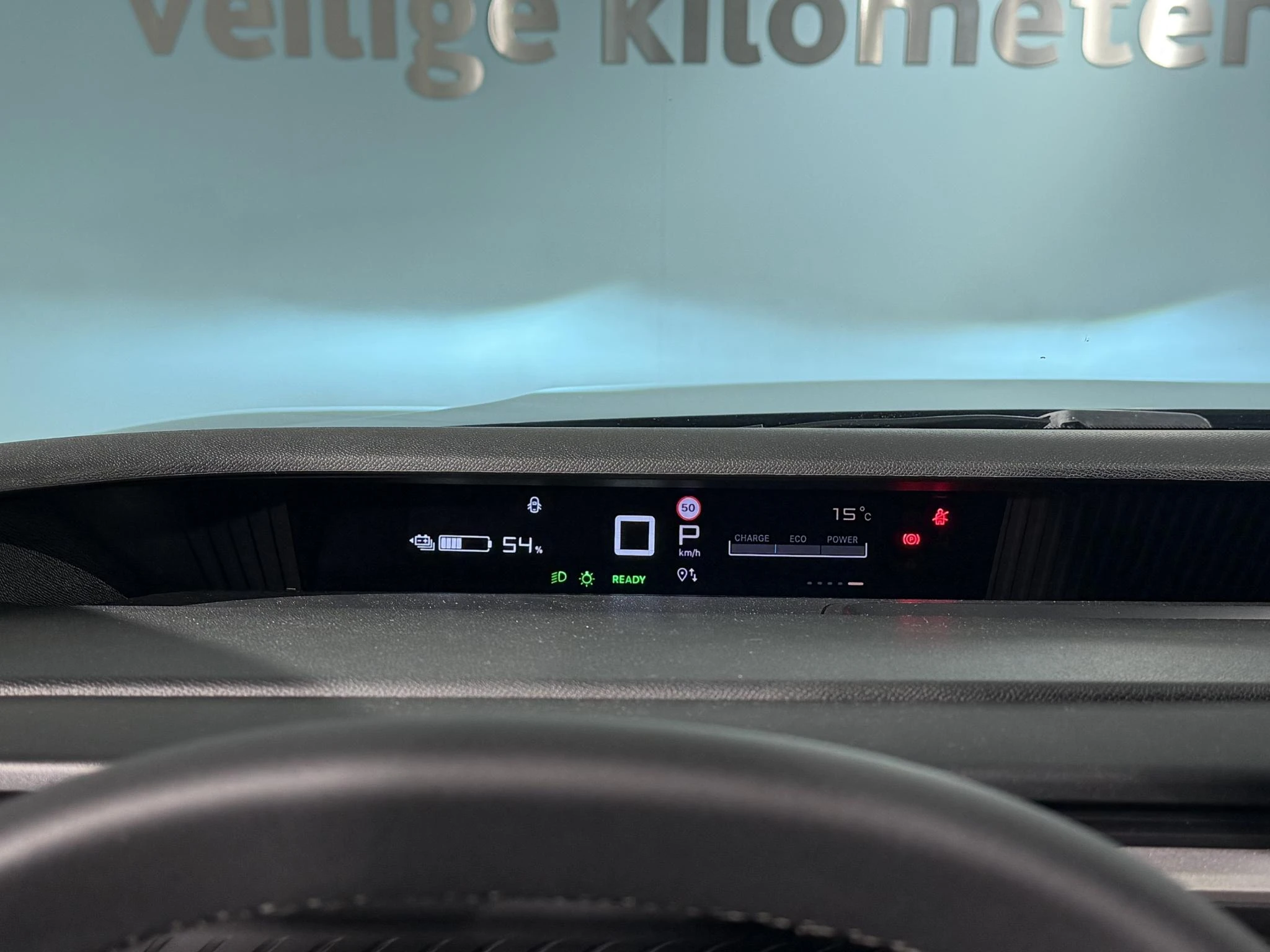Citroën-ë-C3 Aircross-image-12