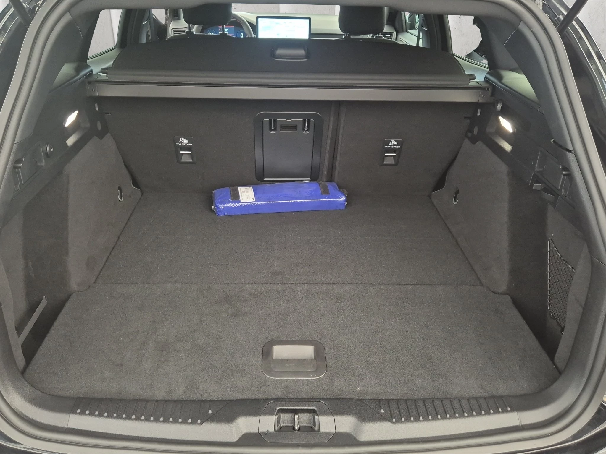 Ford Focus ST-Line X Turnier Aut.*AHK*ACC*HUD*KAM*NAVI*WINTER-PKT.