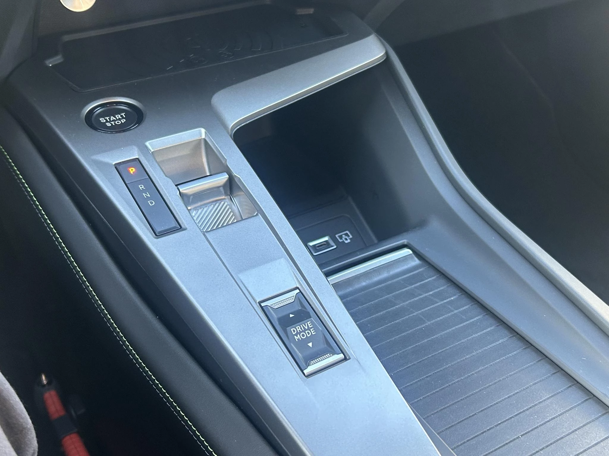 Peugeot-e-308-image-20